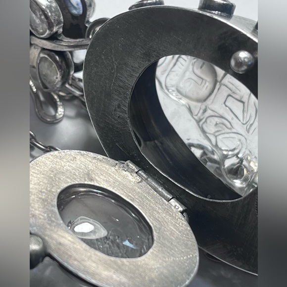 one of a kind hand crafted Guanyin carved quartz moonstone treasure box pendant - Picture 3 of 16